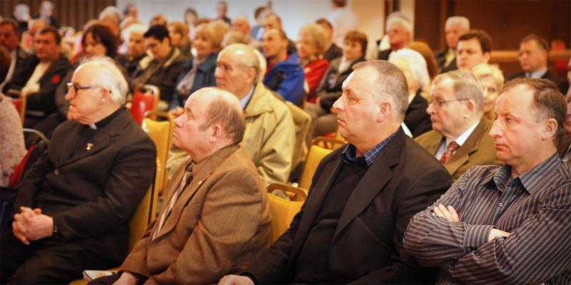 Глядачі на зустрічі з Володимиром В’ятровичем
